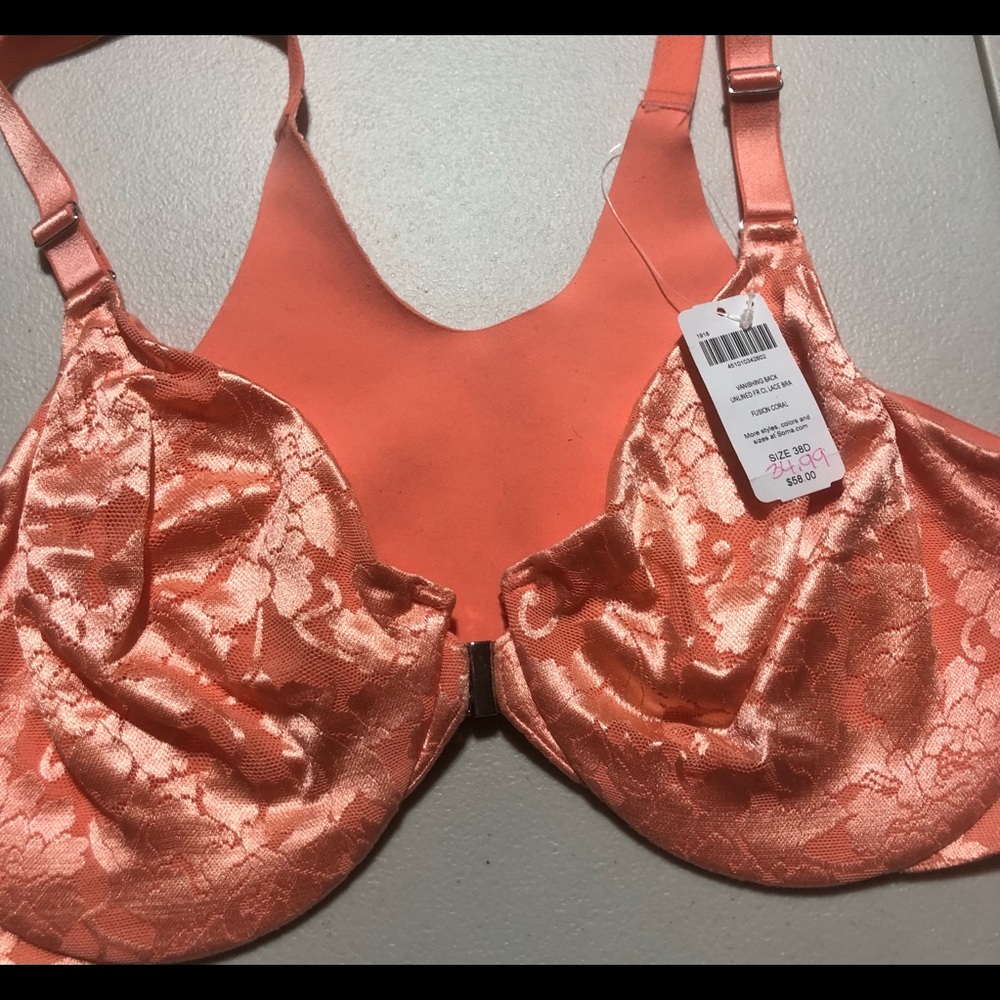 Soma Bra. Size 38D. Coral. Front opening.
